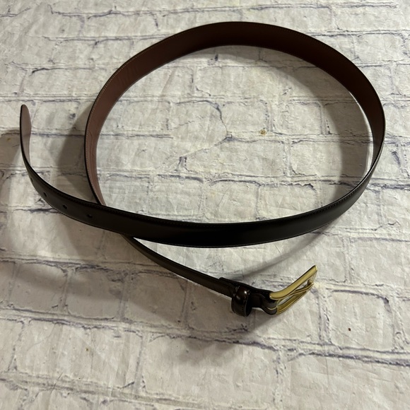 COACH GENUINE CALFSKIN AND SOLID BRASS MENS CHOCOLATE BROWN BELT SIZE 42 - Picture 1 of 9